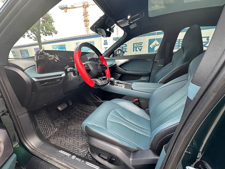 Фото 7 - MG Motor 7