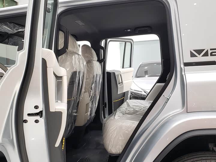 Фото 9 - Chery iCar V23