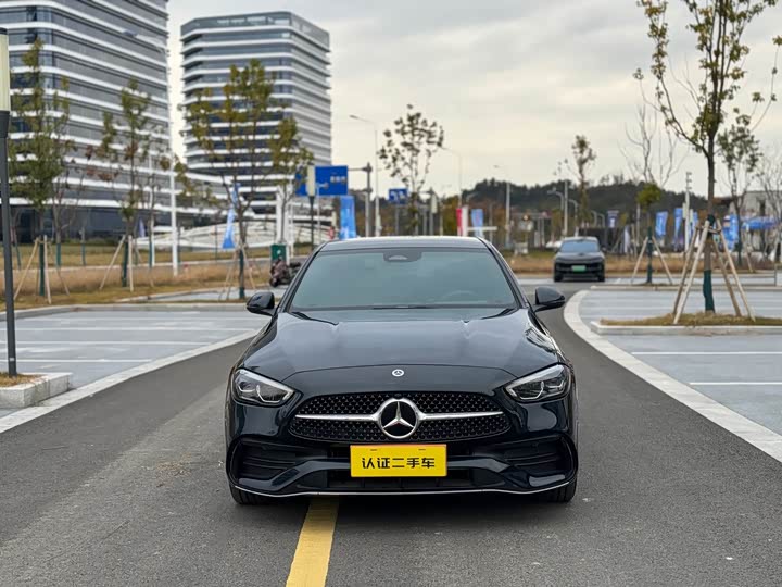 Фото 1 - Mercedes-Benz C-Class