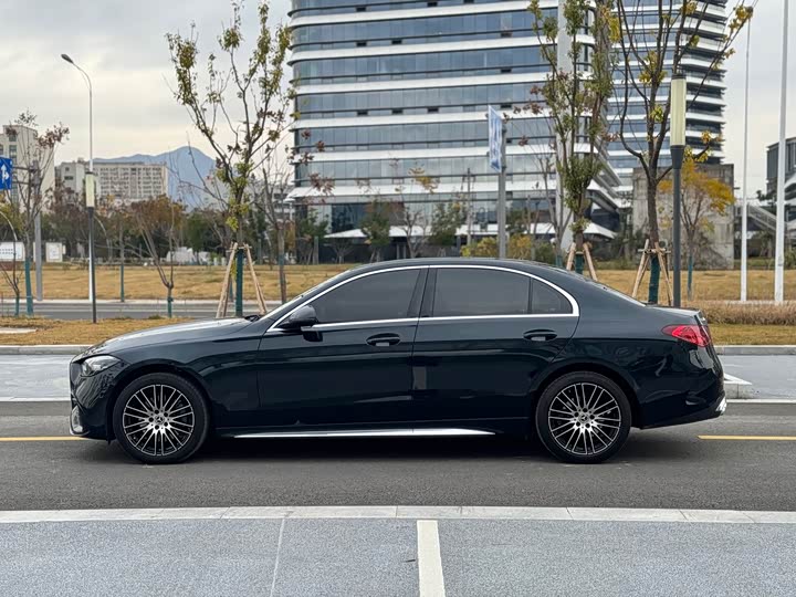 Фото 3 - Mercedes-Benz C-Class