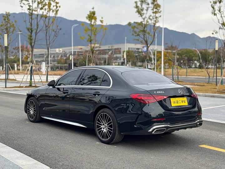 Фото 4 - Mercedes-Benz C-Class