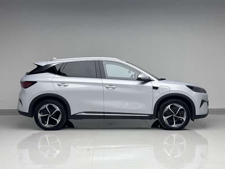 Фото 5 - BYD Yuan Plus