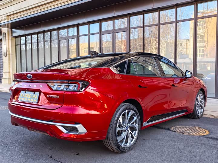 Фото 4 - Ford Mondeo