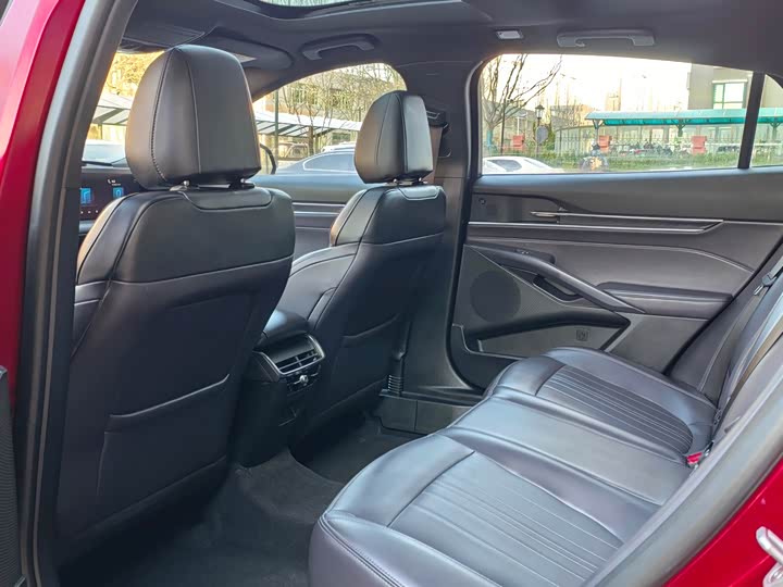 Фото 8 - Ford Mondeo