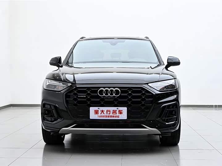 Фото 3 - Audi Q5L