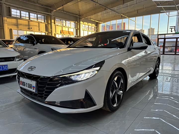 Фото 1 - Hyundai Elantra N line