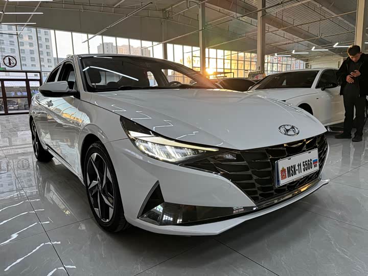 Фото 3 - Hyundai Elantra N line