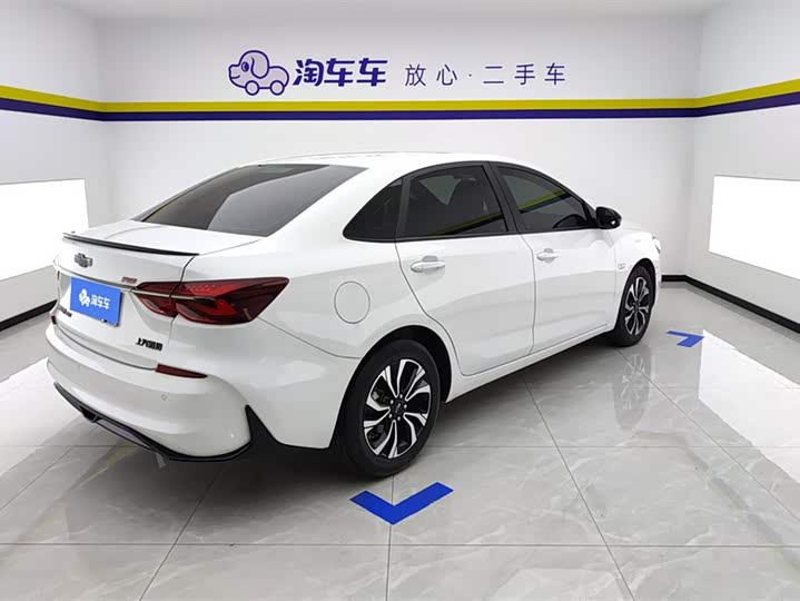 Фото 3 - Chevrolet Monza