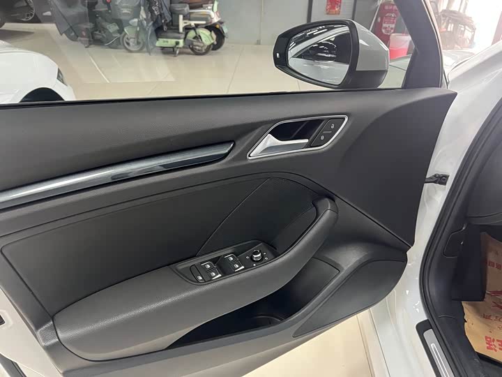 Фото 9 - Audi A3