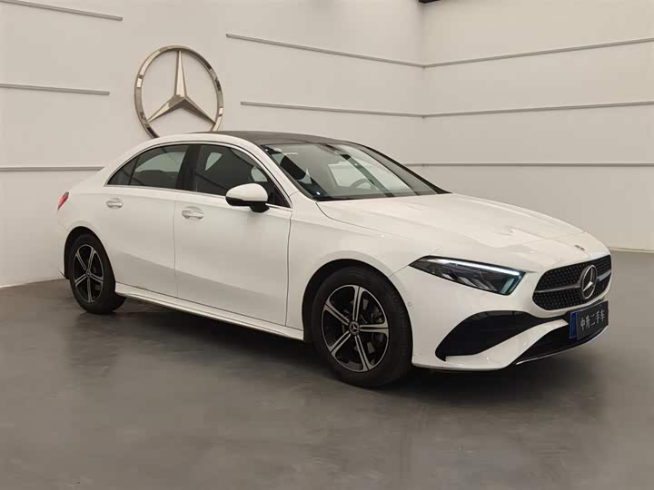 Фото 3 - Mercedes-Benz A-Class