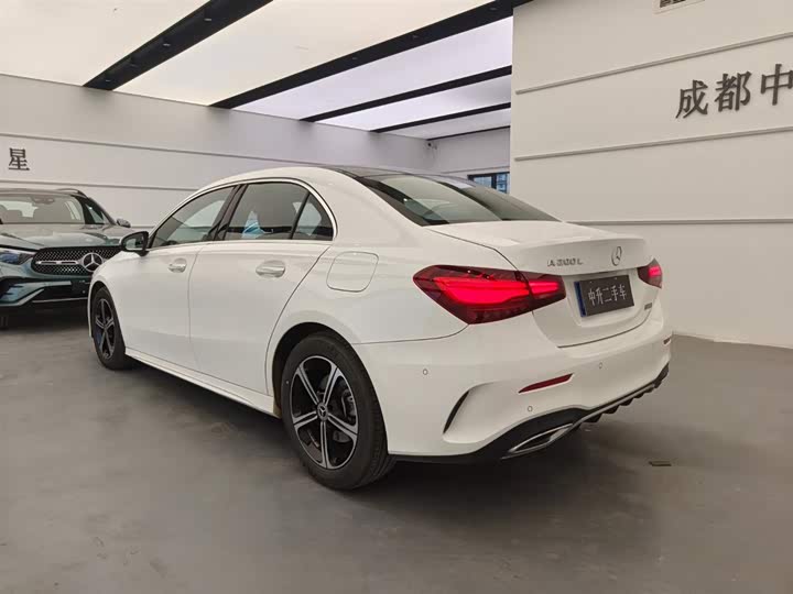 Фото 7 - Mercedes-Benz A-Class