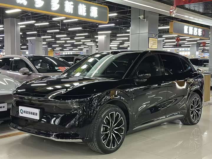 Фото 1 - Zeekr 7X