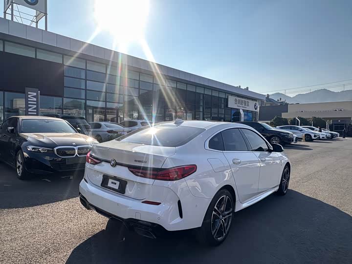 Фото 9 - BMW 2 Series