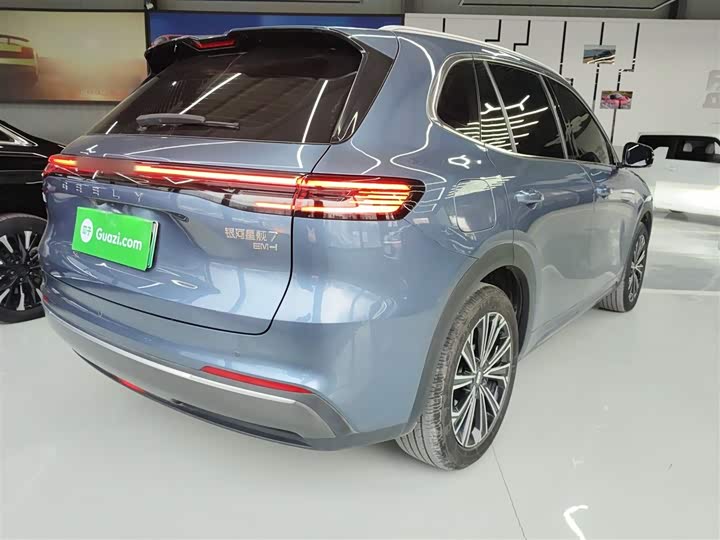 Фото 7 - Geely Galaxy Starship 7