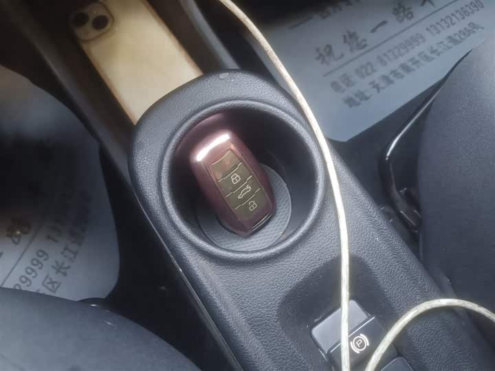 Фото 9 - Ora White Cat