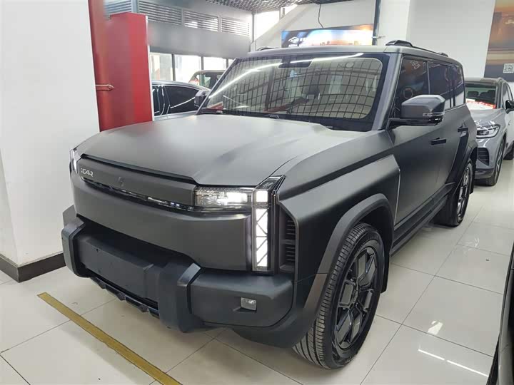 Фото 2 - Chery iCar 03T