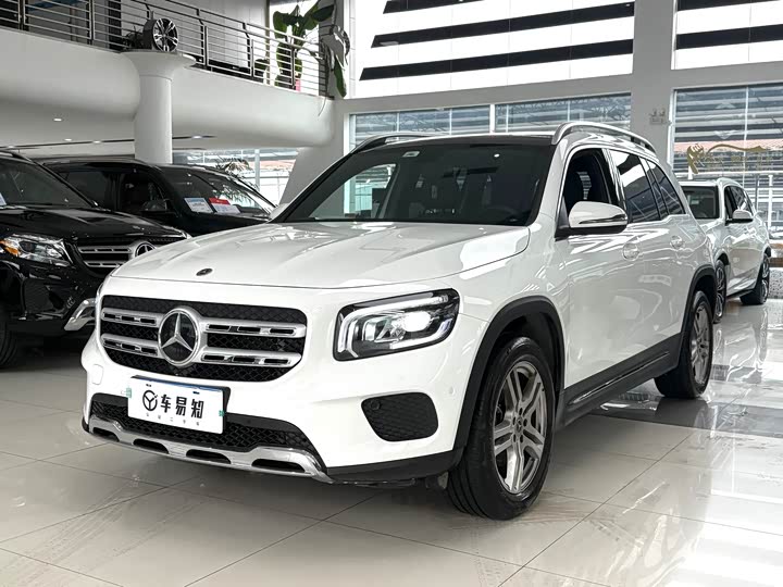 Фото 1 - Mercedes-Benz GLB-Class