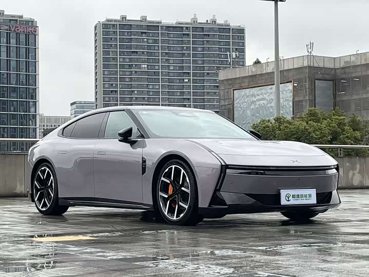 Фото 4 - XPeng P7