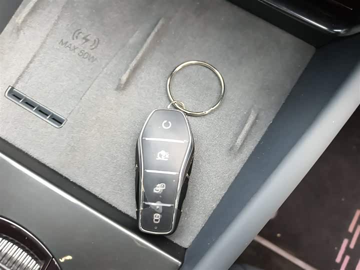 Фото 9 - BYD Seal 06 GT