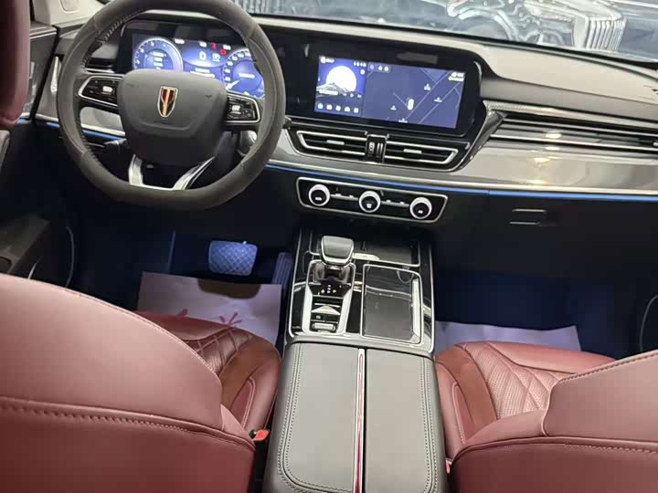 Фото 4 - Hongqi HS5