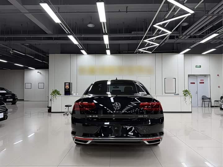 Фото 6 - Volkswagen Magotan