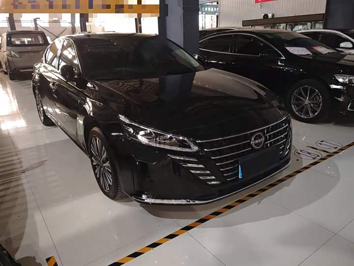 Фото 4 - Nissan Teana