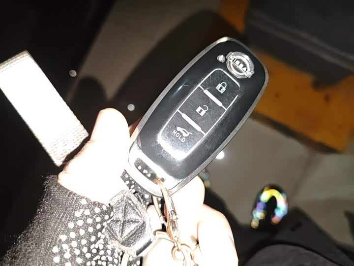 Фото 9 - Nissan Teana