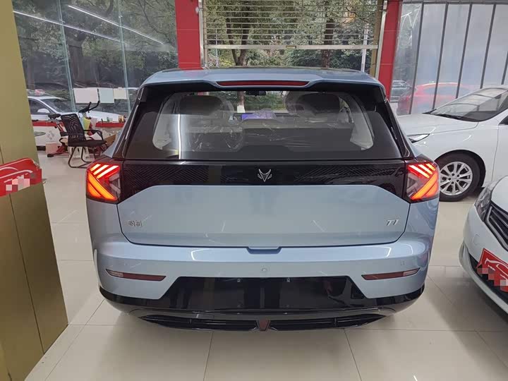 Фото 6 - BAIC Arcfox T1