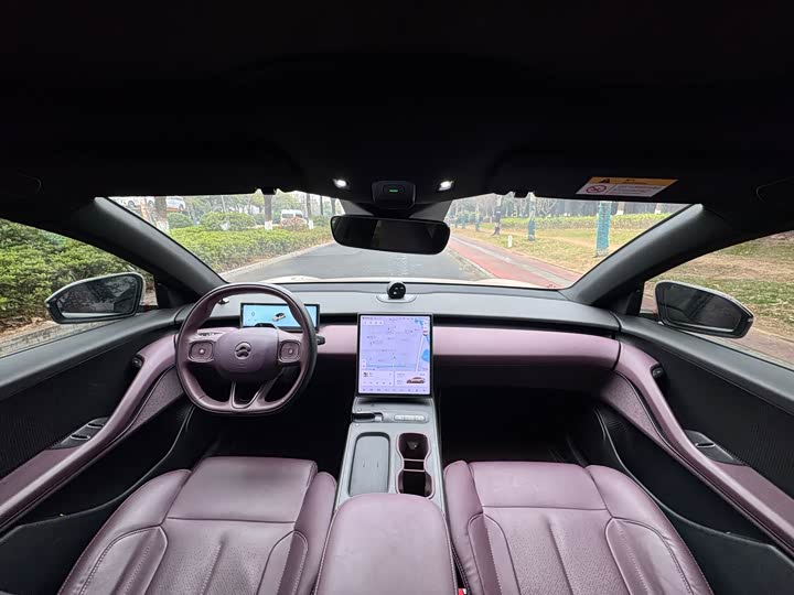 Фото 8 - Nio ET5