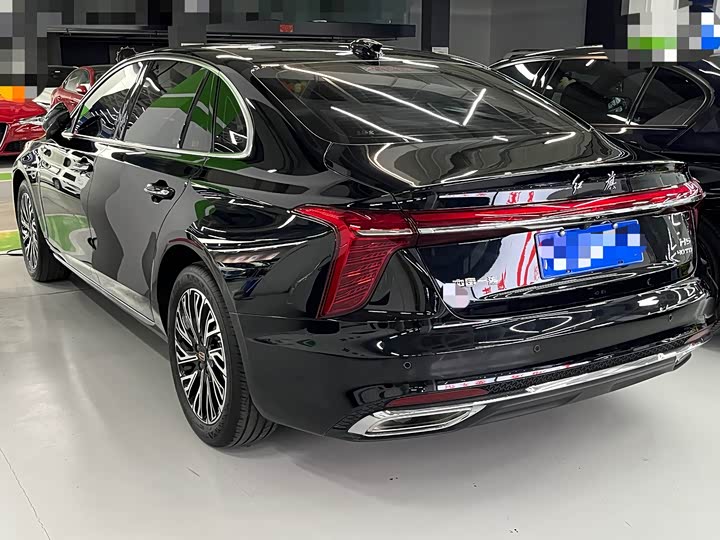 Фото 4 - Hongqi H5