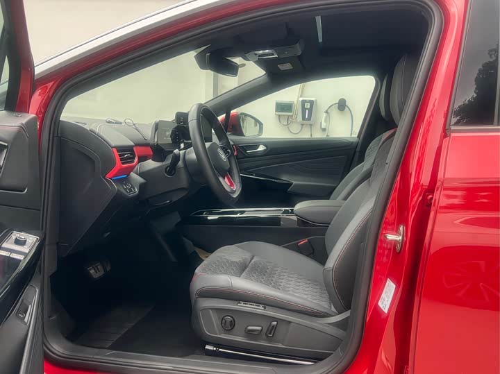 Фото 4 - Volkswagen ID.4 X