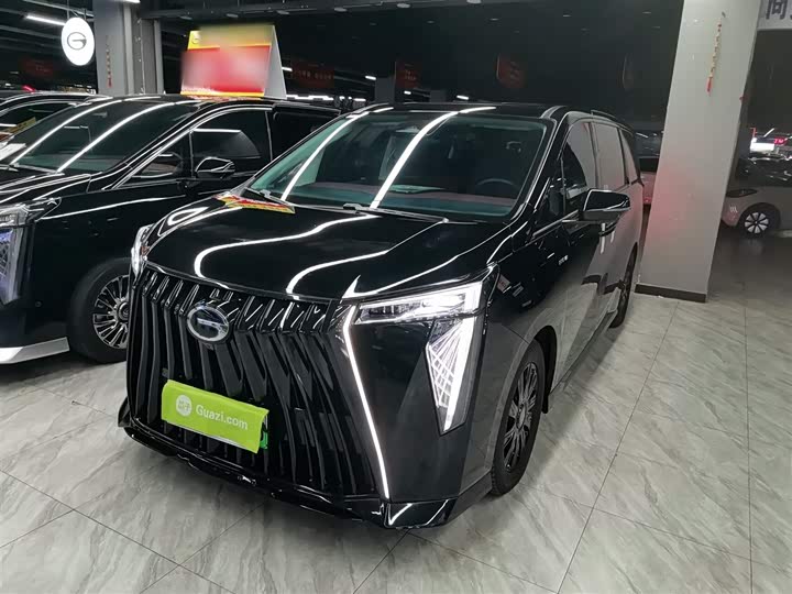 Фото 1 - GAC Trumpchi E9