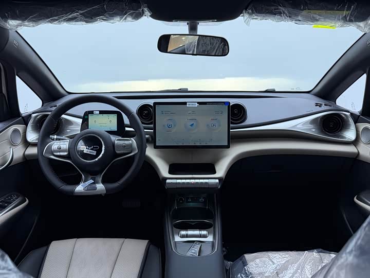 Фото 9 - BYD Dolphin