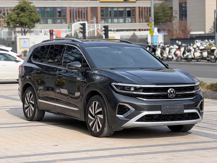 Фото 3 - Volkswagen Talagon