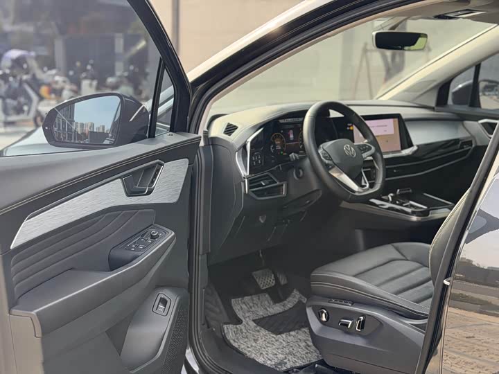 Фото 4 - Volkswagen Talagon