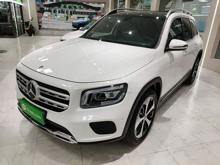 Фото 1 - Mercedes-Benz GLB-Class
