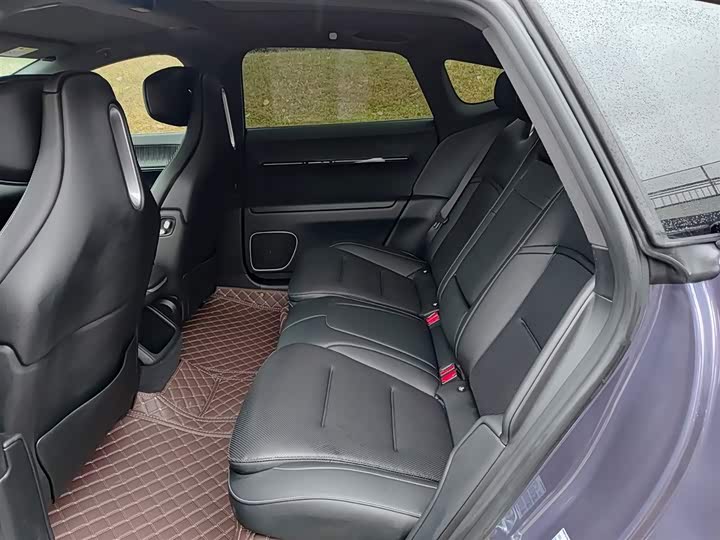 Фото 8 - Avatr 12