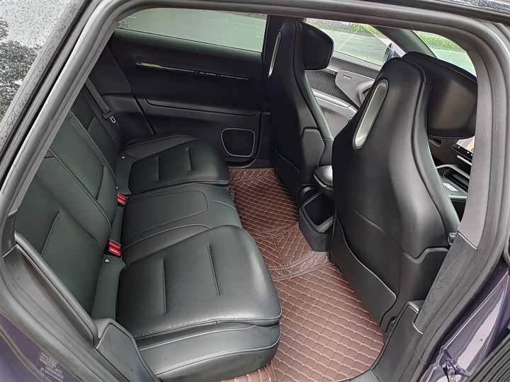 Фото 9 - Avatr 12