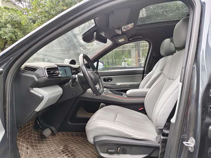 Фото 9 - Nio ES8