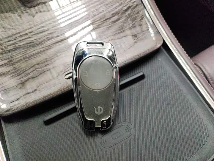 Фото 9 - Leapmotor C11