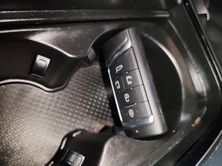 Фото 9 - GAC Trumpchi M8