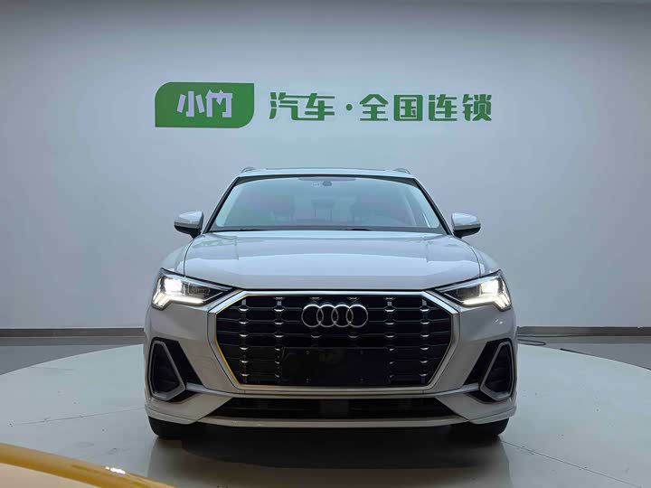 Фото 2 - Audi Q3