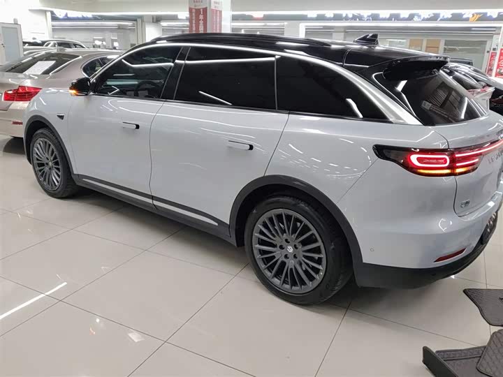 Фото 5 - Leapmotor C11