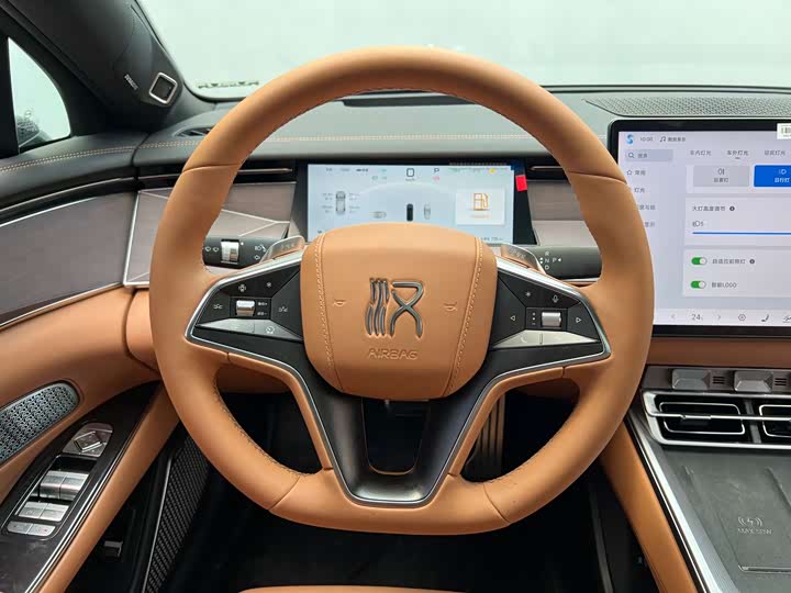 Фото 9 - BYD Han L