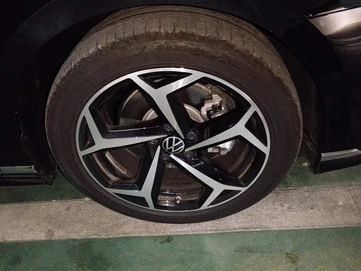 Фото 6 - Volkswagen Magotan