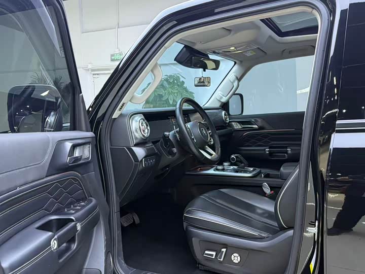 Фото 5 - Tank 300