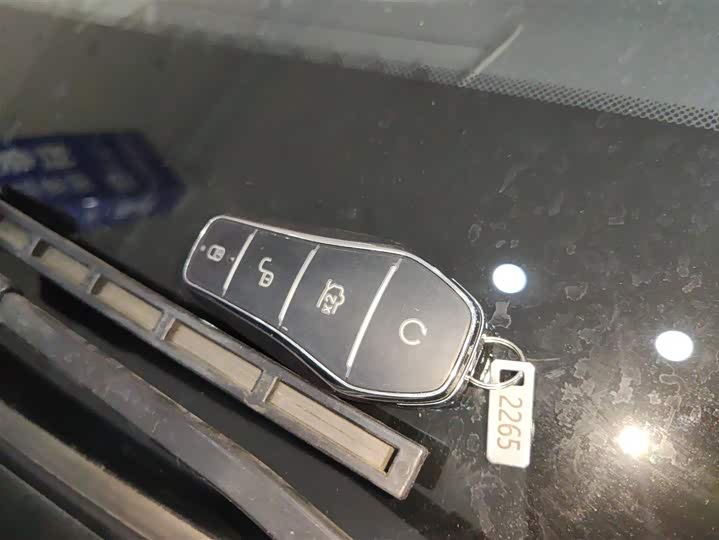 Фото 9 - BYD Qin Plus