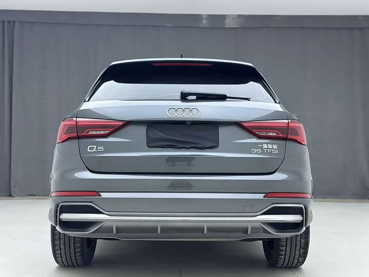 Фото 5 - Audi Q3