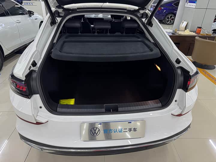 Фото 8 - Volkswagen Lamando L