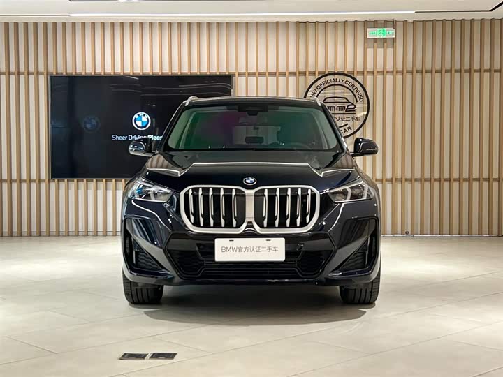 Фото 2 - BMW X1